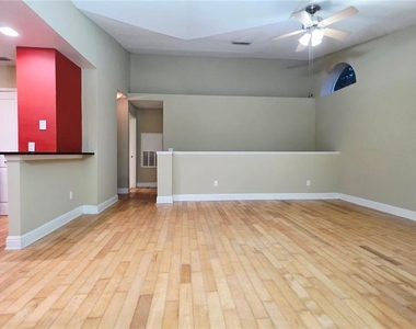 5416 E Michigan Street - Photo Thumbnail 4