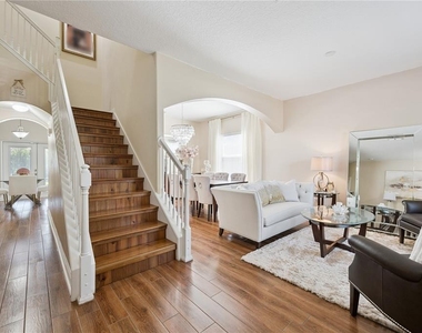 1454 Lake Side Avenue - Photo Thumbnail 3