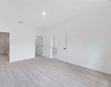 5256 Sw 155th Loop - Photo Thumbnail 17