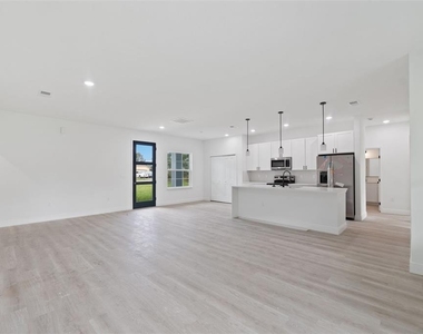 5256 Sw 155th Loop - Photo Thumbnail 6
