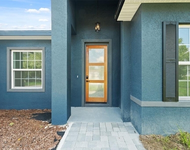 14152 Sw 44th Avenue - Photo Thumbnail 4