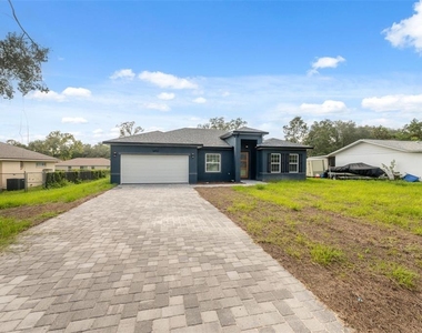 14152 Sw 44th Avenue - Photo Thumbnail 2