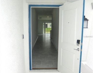 172 Inman Boulevard - Photo Thumbnail 6