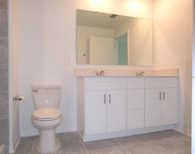 172 Inman Boulevard - Photo Thumbnail 20