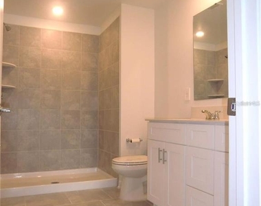 172 Inman Boulevard - Photo Thumbnail 14