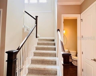 7761 Laureate Boulevard - Photo Thumbnail 9