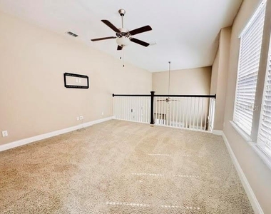 7761 Laureate Boulevard - Photo Thumbnail 11