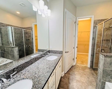 7761 Laureate Boulevard - Photo Thumbnail 5