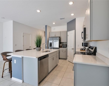 2986 Canary Avenue - Photo Thumbnail 5