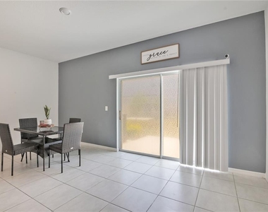 2986 Canary Avenue - Photo Thumbnail 3