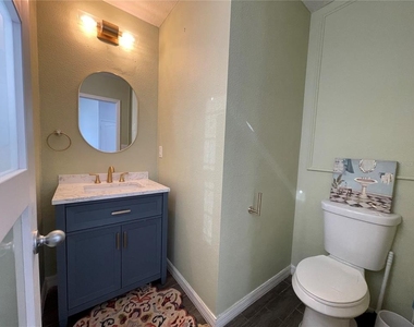 4501 Baler Trails Drive - Photo Thumbnail 4