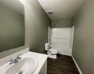 4501 Baler Trails Drive - Photo Thumbnail 28