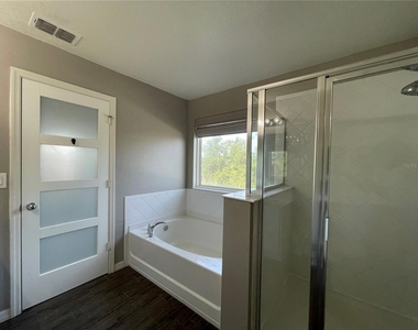 4501 Baler Trails Drive - Photo Thumbnail 21