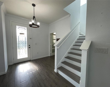 4501 Baler Trails Drive - Photo Thumbnail 5