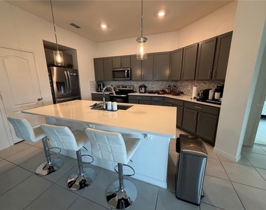 1127 Seedorf Drive - Photo Thumbnail 18