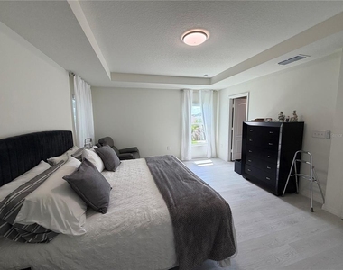 1127 Seedorf Drive - Photo Thumbnail 13