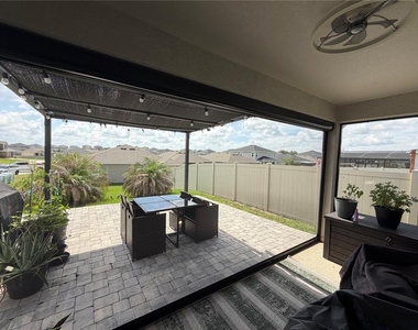 1127 Seedorf Drive - Photo Thumbnail 8