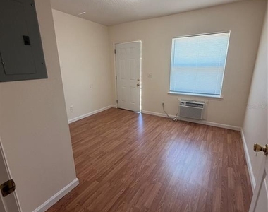 110 Forest Avenue - Photo Thumbnail 2