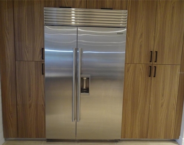 470 Bal Harbor Boulevard - Photo Thumbnail 7
