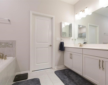 34338 Wynthorne Place - Photo Thumbnail 15