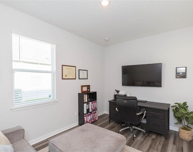 34338 Wynthorne Place - Photo Thumbnail 22