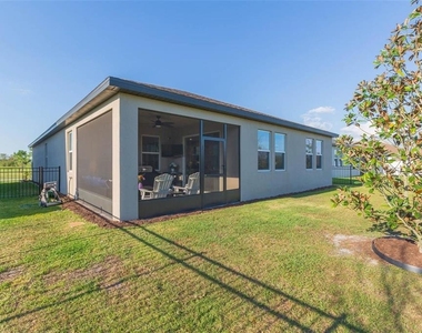 34338 Wynthorne Place - Photo Thumbnail 19