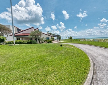 1975 Gulf Of Mexico Drive - Photo Thumbnail 29