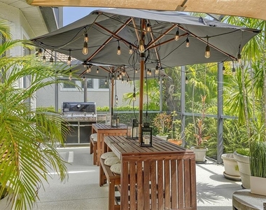 7223 Presidio Glen - Photo Thumbnail 26