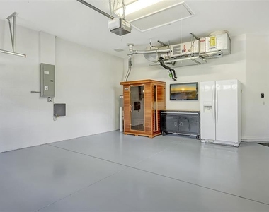 7223 Presidio Glen - Photo Thumbnail 29