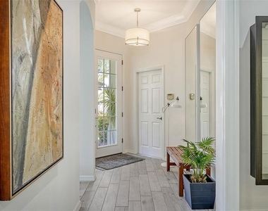 7223 Presidio Glen - Photo Thumbnail 17