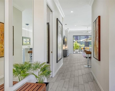 7223 Presidio Glen - Photo Thumbnail 18