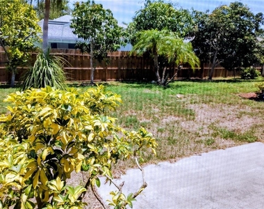 4509 30th Lane E - Photo Thumbnail 12
