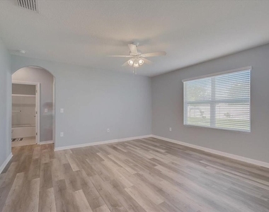 3919 Willow Branch Place - Photo Thumbnail 2