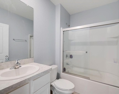 3919 Willow Branch Place - Photo Thumbnail 12