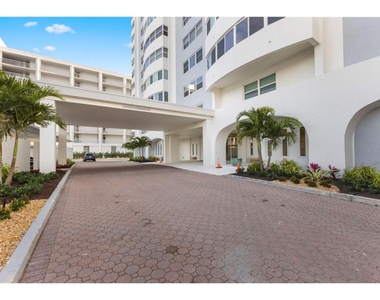 1750 Benjamin Franklin Drive - Photo Thumbnail 3