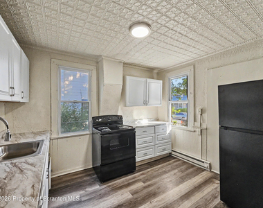 602 Prospect Avenue - Photo Thumbnail 3