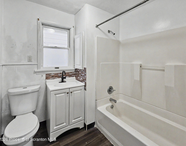 310 21st Avenue - Photo Thumbnail 5