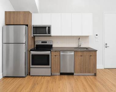 483 Evergreen Avenue - Photo Thumbnail 1