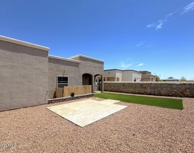 14372 Angel D Garcia Court - Photo Thumbnail 2