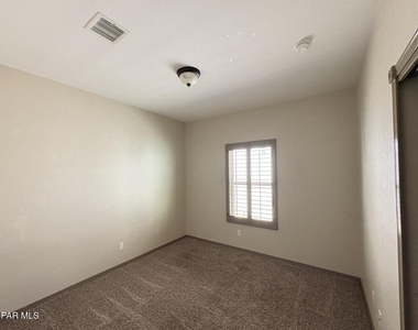14372 Angel D Garcia Court - Photo Thumbnail 8