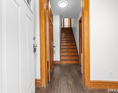 37 Byrneside Avenue - Photo Thumbnail 2