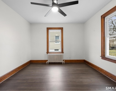 37 Byrneside Avenue - Photo Thumbnail 18