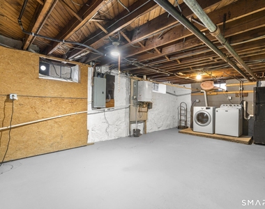 37 Byrneside Avenue - Photo Thumbnail 32