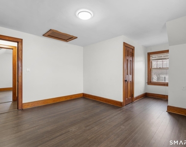 37 Byrneside Avenue - Photo Thumbnail 24