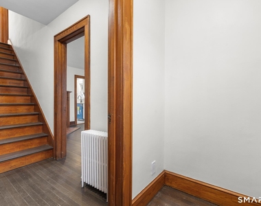 37 Byrneside Avenue - Photo Thumbnail 3