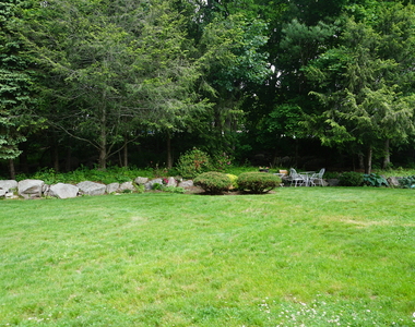 49 Fellows Street - Photo Thumbnail 23