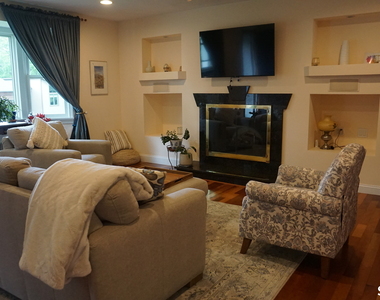 49 Fellows Street - Photo Thumbnail 10