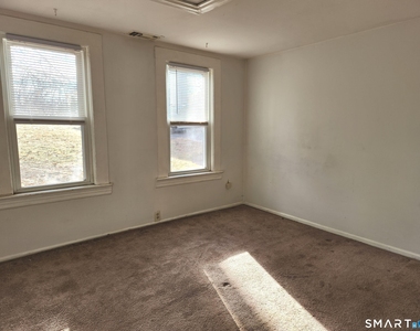 603r Center Street - Photo Thumbnail 11