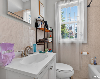 224 Huntington Street - Photo Thumbnail 7