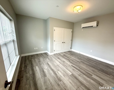 502 Howe Avenue - Photo Thumbnail 3